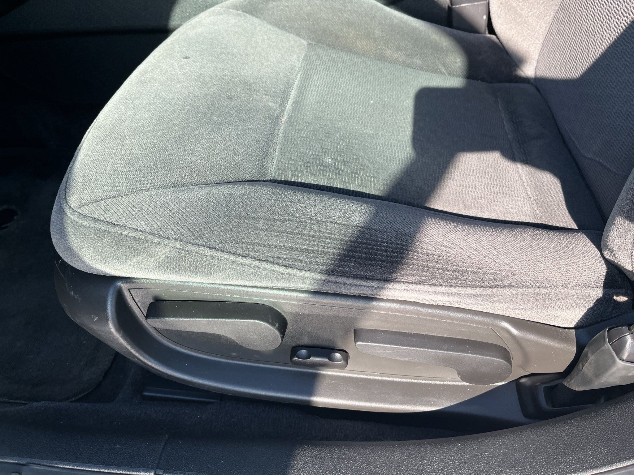 Used 2012 Chevrolet Impala LT w/ LT Sunroof Package FWD image 25