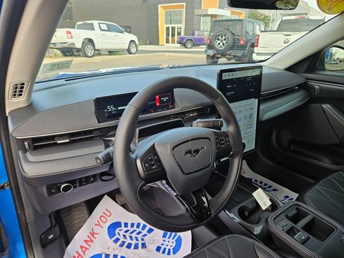 Used 2025 Ford Mustang Mach-E Select image 14