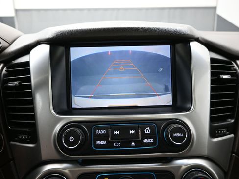 Used 2015 Chevrolet Suburban LTZ AWD/4WD image 30