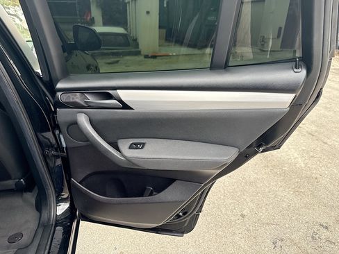 Used 2017 BMW X3 sDrive28i image 30