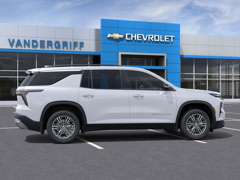 New 2026 Chevrolet Traverse LT image 28
