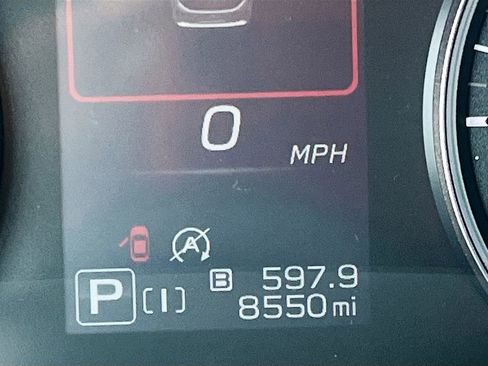 Used 2025 Subaru Forester Limited image 12