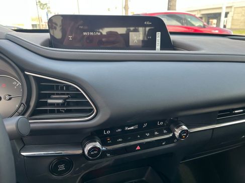 New 2025 MAZDA CX-30 AWD 2.5 S w/ Premium Package image 11