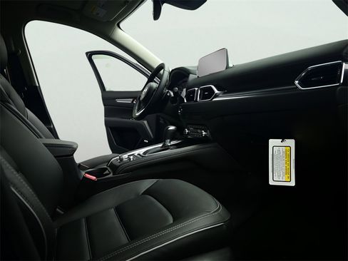 New 2025 MAZDA CX-5 AWD 2.5 S w/ Premium Plus Pkg image 8