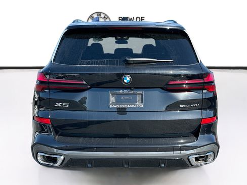 New 2026 BMW X5 sDrive40i w/ M Sport Package image 5