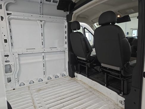 Used 2025 RAM ProMaster 3500 w/ Convenience Group FWD image 11