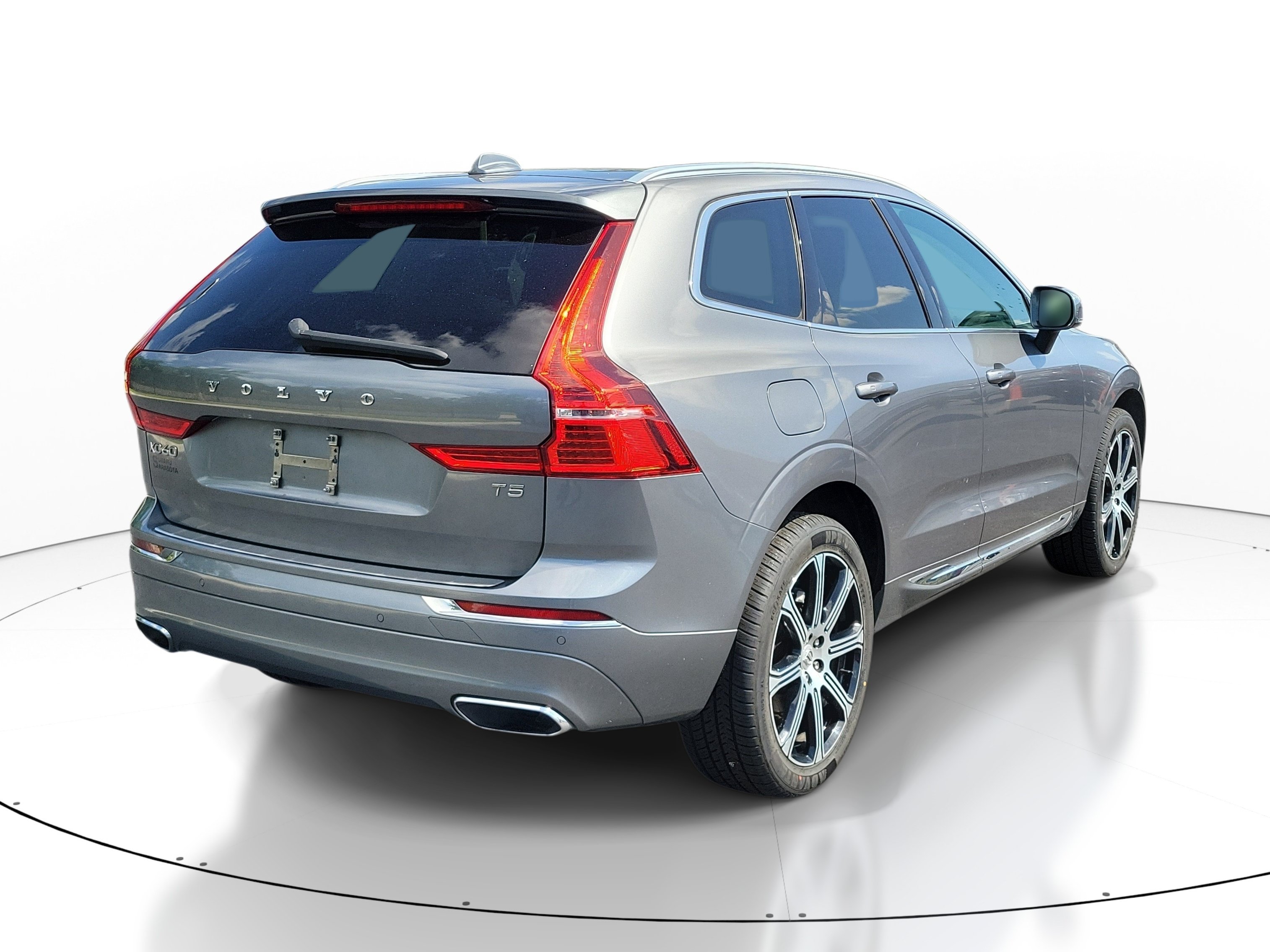 Used 2021 Volvo XC60 T5 Inscription w/ Protection Package Premier FWD image 6