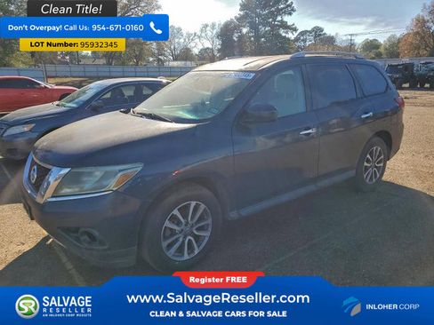 Used 2013 Nissan Pathfinder SV image 1