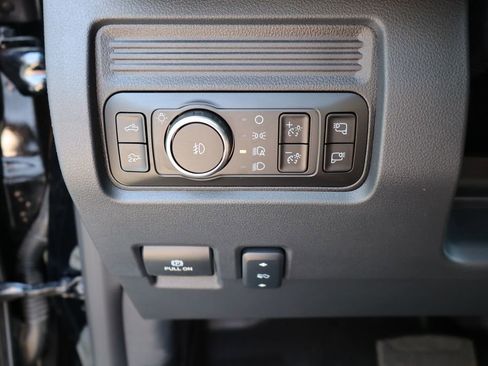 New 2026 Ford F250 Lariat w/ Black Appearance Package AWD/4WD image 47