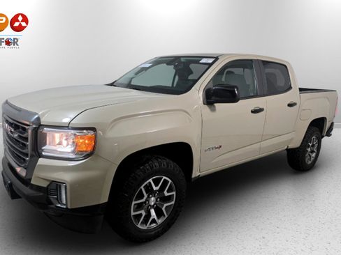 Used 2021 GMC Canyon AT4 image 1