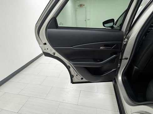 Used 2023 MAZDA CX-30 AWD 2.5 S w/ Preferred Package image 11