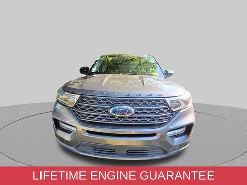 Used 2022 Ford Explorer XLT w/ Equipment Group 202A RWD image 3