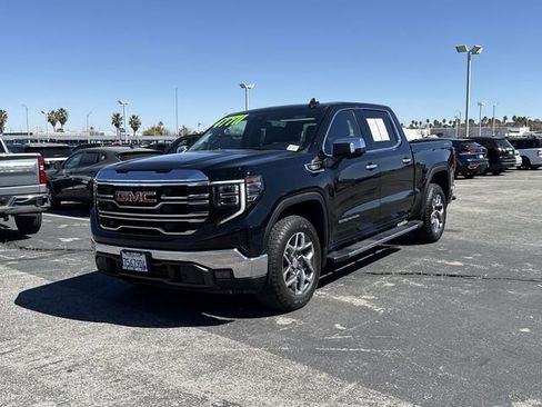 Used 2025 GMC Sierra 1500 SLT w/ SLT Premium Package image 34