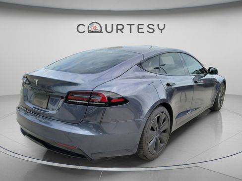 Used 2022 Tesla Model S AWD/4WD image 3