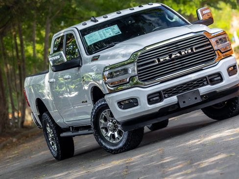 Used 2023 RAM 2500 Laramie AWD/4WD image 23