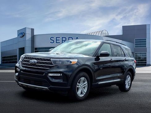 Used 2024 Ford Explorer XLT w/ Equipment Group 202A image 1