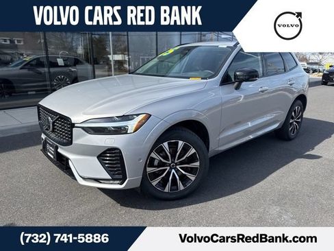 Used 2025 Volvo XC60 B5 Plus w/ Climate Package AWD/4WD image 1