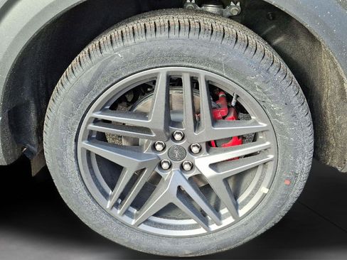 New 2026 Ford Explorer ST w/ Sun And Sound Package image 5