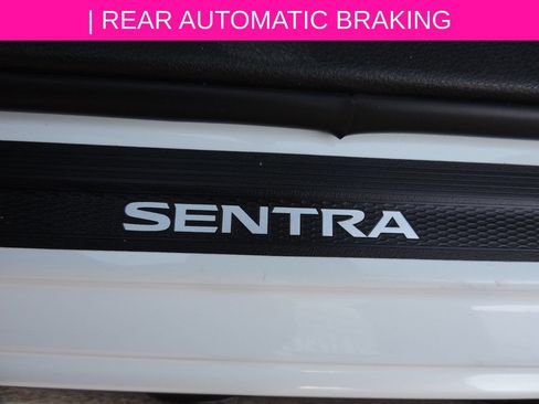 Certified 2025 Nissan Sentra SR w/ Midnight Edition FWD image 19