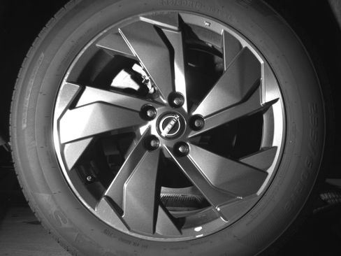Used 2025 Nissan Rogue SV FWD image 15