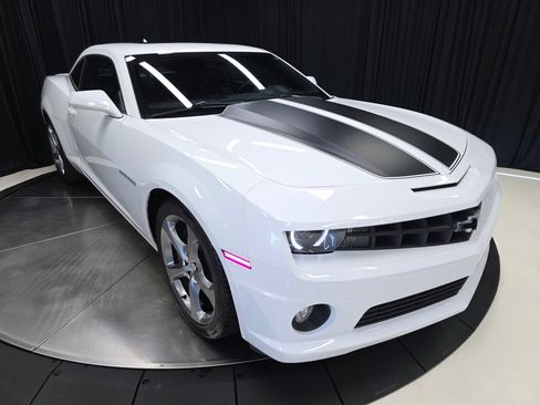 Used 2013 Chevrolet Camaro SS w/ RS Package RWD image 44