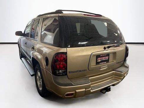 Used 2004 Chevrolet TrailBlazer LS w/ LS Preferred Equipment Group AWD/4WD image 5