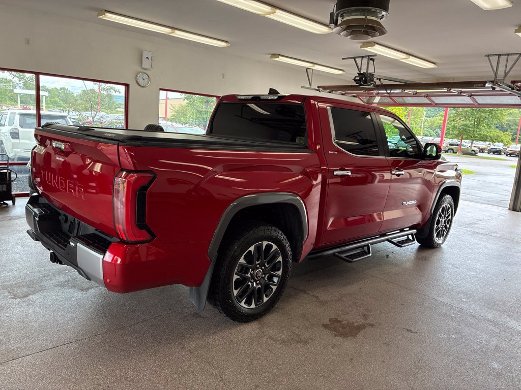 Used 2024 Toyota Tundra Limited AWD/4WD image 41