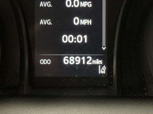 Used 2024 Toyota Camry SE FWD image 13