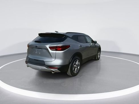 Used 2023 Chevrolet Blazer LT w/ Convenience Package FWD image 11