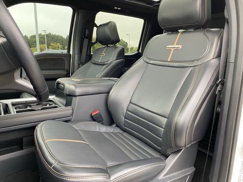 Used 2024 Ford F250 Platinum image 22