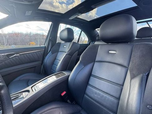 Used 2007 Mercedes-Benz E 63 AMG Sedan image 15