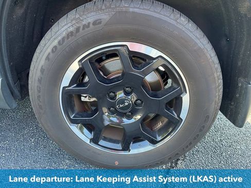 Used 2025 Honda Pilot EX-L image 13