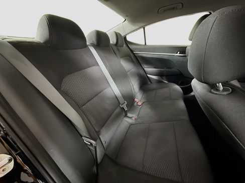 Used 2019 Hyundai Elantra SE w/ Cargo Package image 26