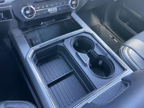 Used 2022 Ford F350 Lariat w/ Lariat Ultimate Package image 13