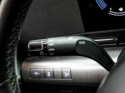 Used 2025 Hyundai Kona SEL image 35