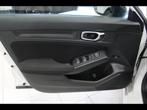 Certified 2025 Honda Civic Sport image 14