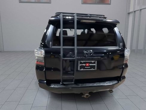 Used 2018 Toyota 4Runner SR5 image 14