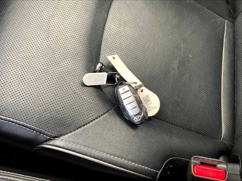 Used 2022 INFINITI QX80 Luxe image 14