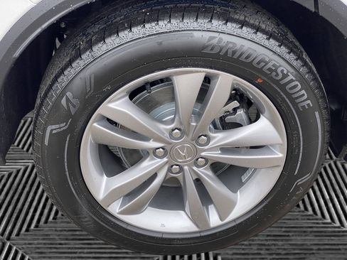 New 2026 Acura MDX SH-AWD image 17