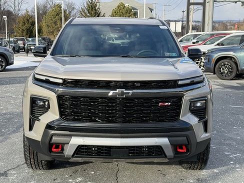 New 2026 Chevrolet Traverse Z71 w/ Enhanced Driving Package image 10