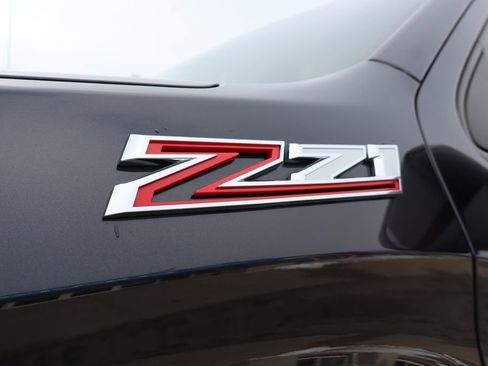 Used 2022 Chevrolet Silverado 1500 LT Trail Boss w/ LT Trail Boss Premium Package image 12