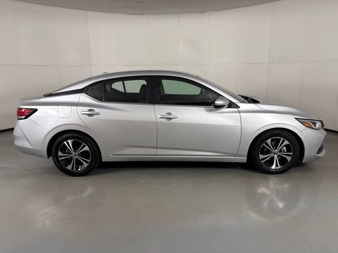 Used 2023 Nissan Sentra SV FWD image 9