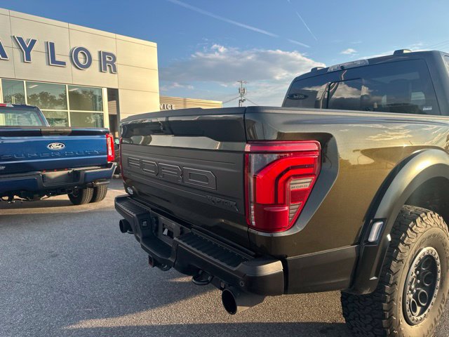 Used 2024 Ford F150 Raptor AWD/4WD image 23