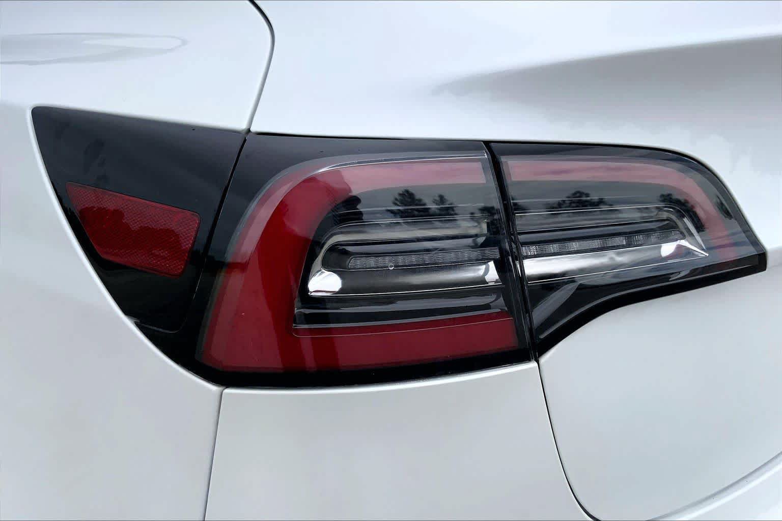 Used 2023 Tesla Model 3 Standard Range RWD image 26