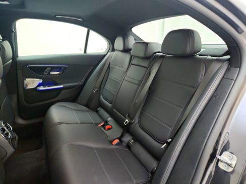 Used 2025 Mercedes-Benz C 300 Sedan image 13