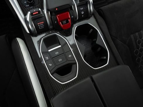 Used 2024 Lamborghini Urus S AWD/4WD image 20