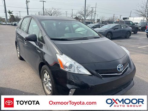 Used 2012 Toyota Prius V Two image 1