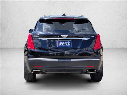 Used 2018 Cadillac XT5 FWD image 6