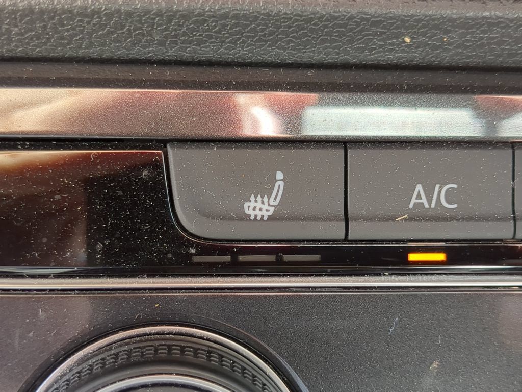 Certified 2023 Volkswagen Tiguan S FWD image 22
