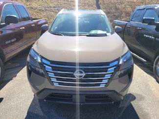 Used 2025 Nissan Rogue SV w/ SV Premium Package video 2